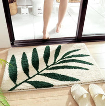 Load image into Gallery viewer, พรมเช็ดเทา ลายใบไม้ DC011