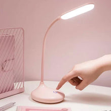 Load image into Gallery viewer, โคมไฟตั้งโต๊ะ LM057