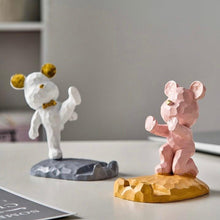 Load image into Gallery viewer, โมเดลหมีวางมือถือ DC023