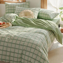 Load image into Gallery viewer, ชุดเครื่องนอน ลายตารางเขียวอ่อน🌿