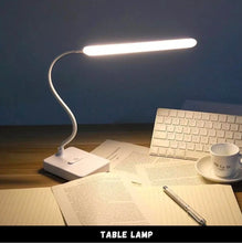 Load image into Gallery viewer, โคมไฟตั้งโต๊ะ LED ให้แสงสว่างถนอมสายตา

